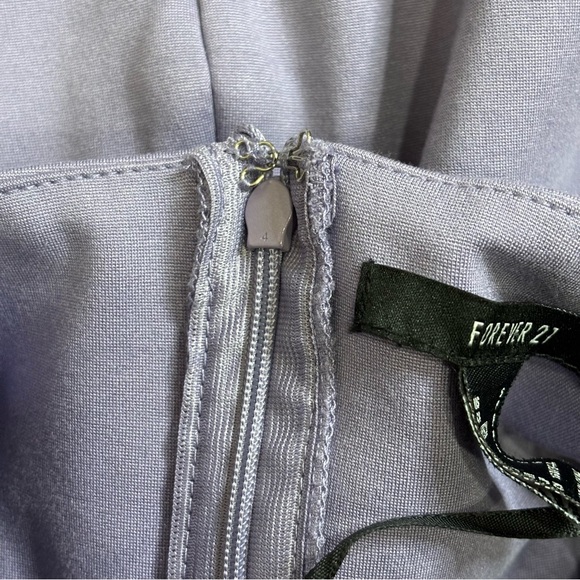 Forever 21-Plunging neckline sweetheart mini bodycon dress, NWT - Picture 6 of 13